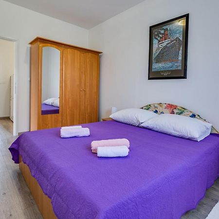 Apartment A & J Петркане Екстериор снимка
