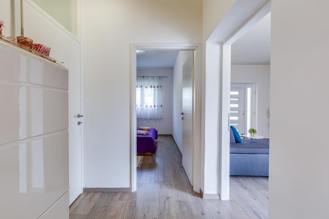 Apartment A & J Петркане Екстериор снимка
