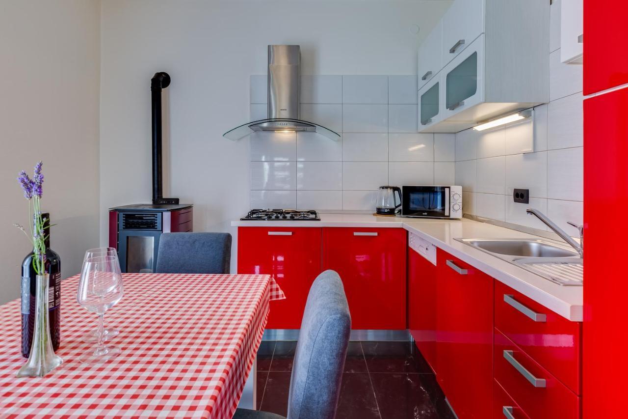 Apartment A & J Петркане Екстериор снимка