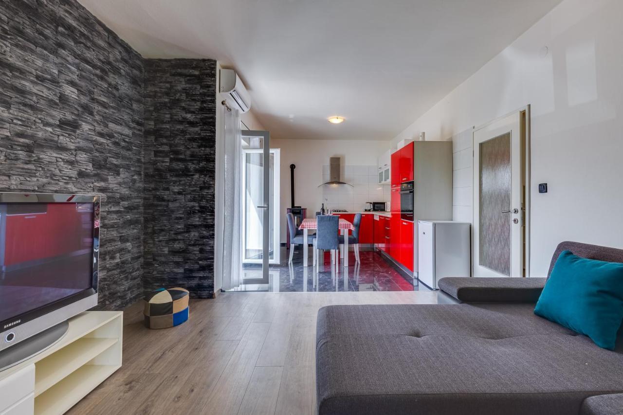 Apartment A & J Петркане Екстериор снимка